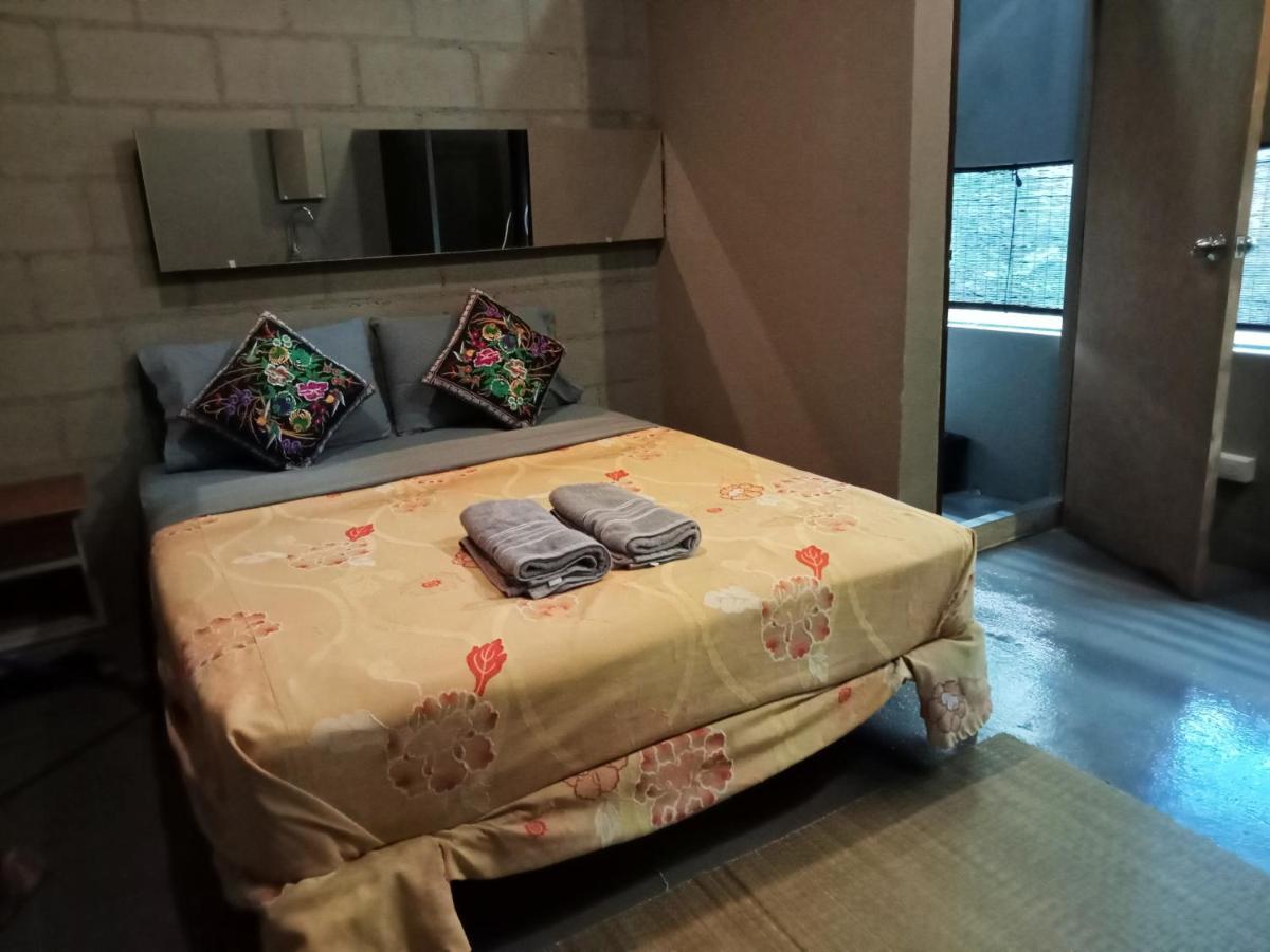 Baba Pim Villa Csiangmaj Kültér fotó