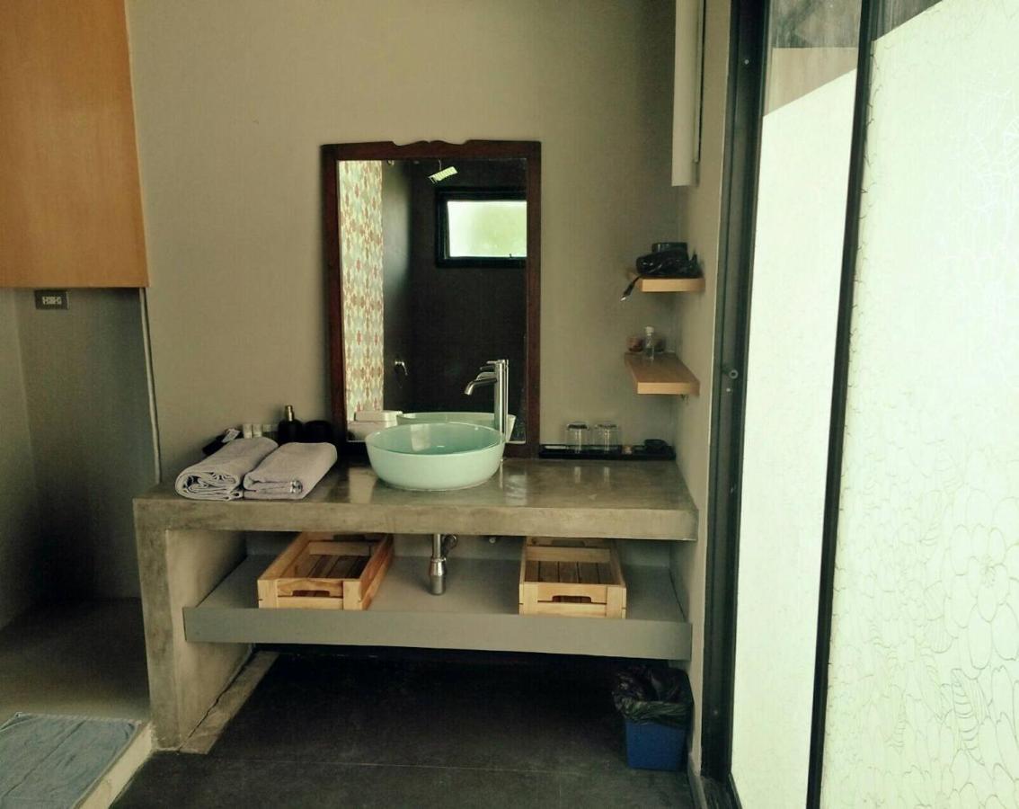 Baba Pim Villa Csiangmaj Kültér fotó